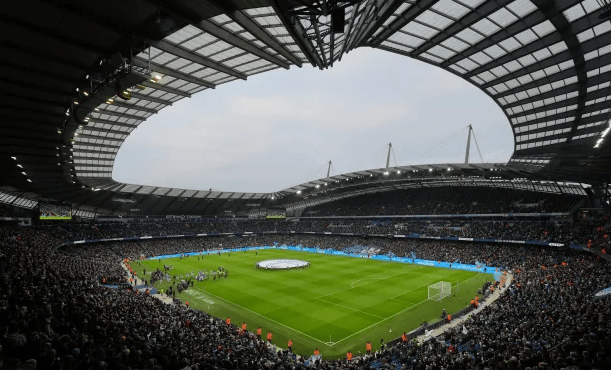 自己给自己颁奖！特朗普获首届FIFA和平奖 因凡蒂诺抛出争议言论