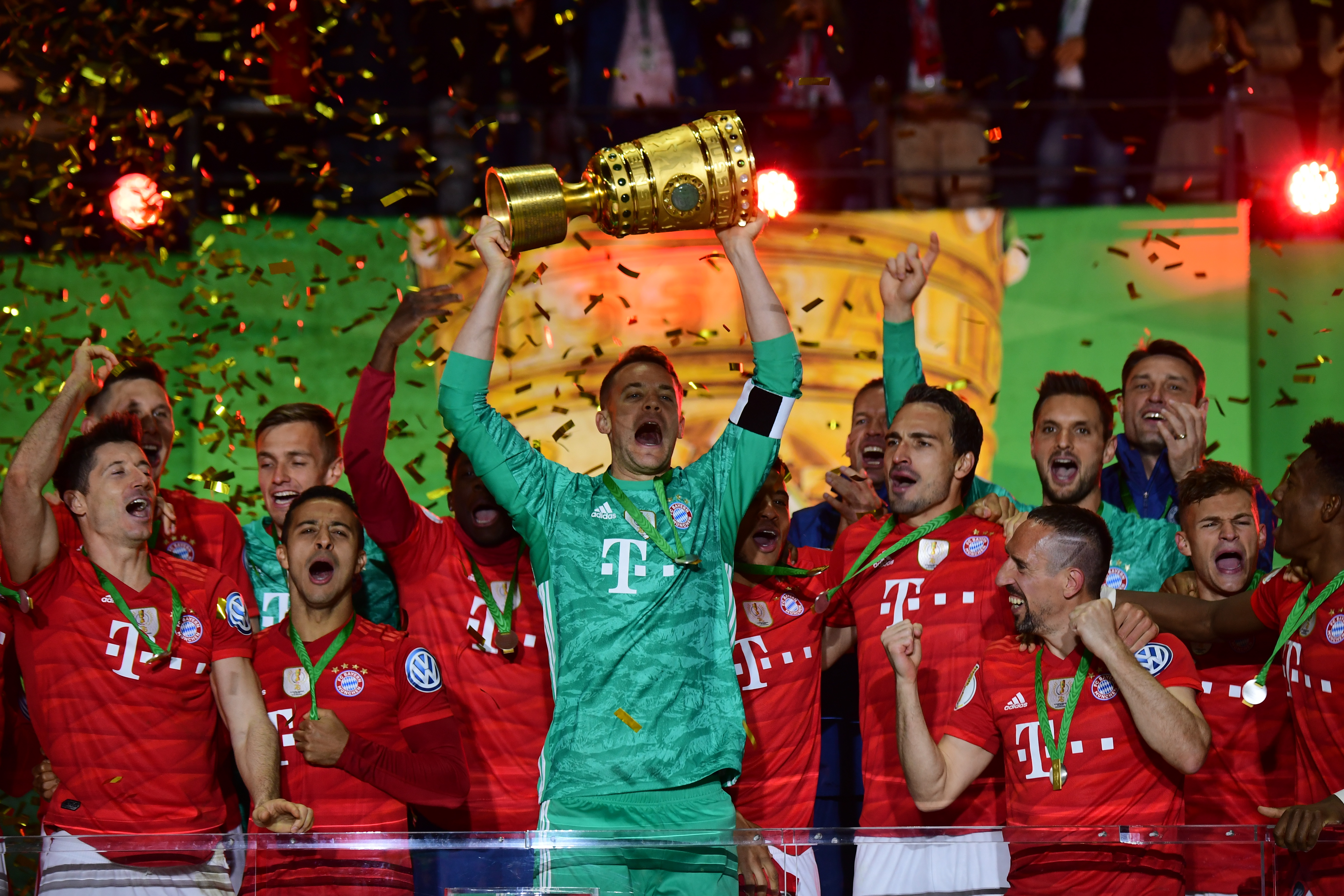 罗马2-0格拉斯哥流浪者，苏莱破门，佩莱格里尼建功