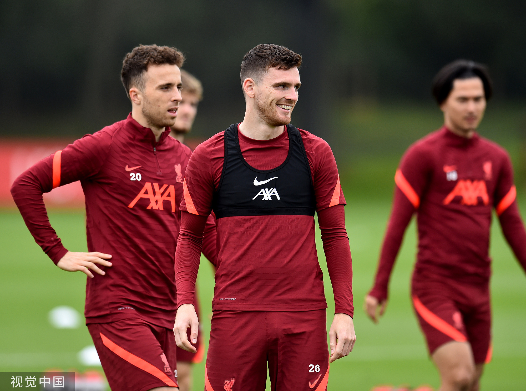 记者：经球队和教练共同决定，萨拉赫将不会随利物浦出战国米