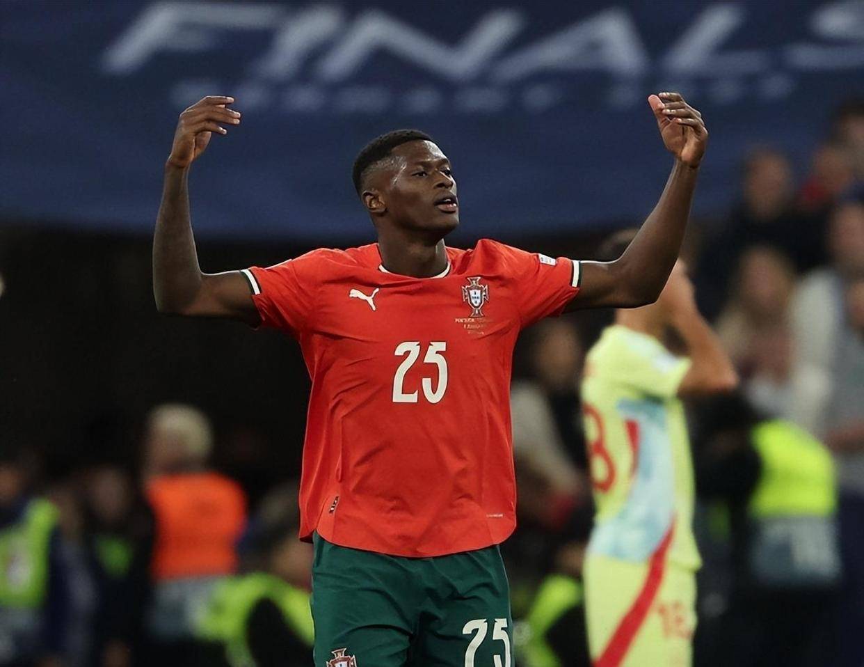 直通美加墨的42支球队，上次参加世界杯都是什么时候？