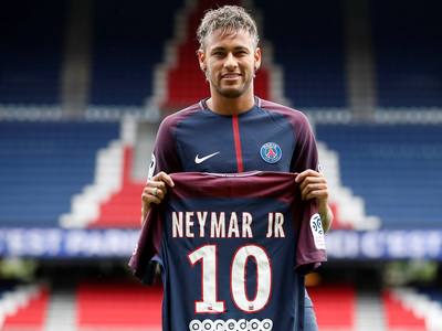 皇马心碎了，穆里尼奥亲口否认二进宫，狂人现在欧洲第三