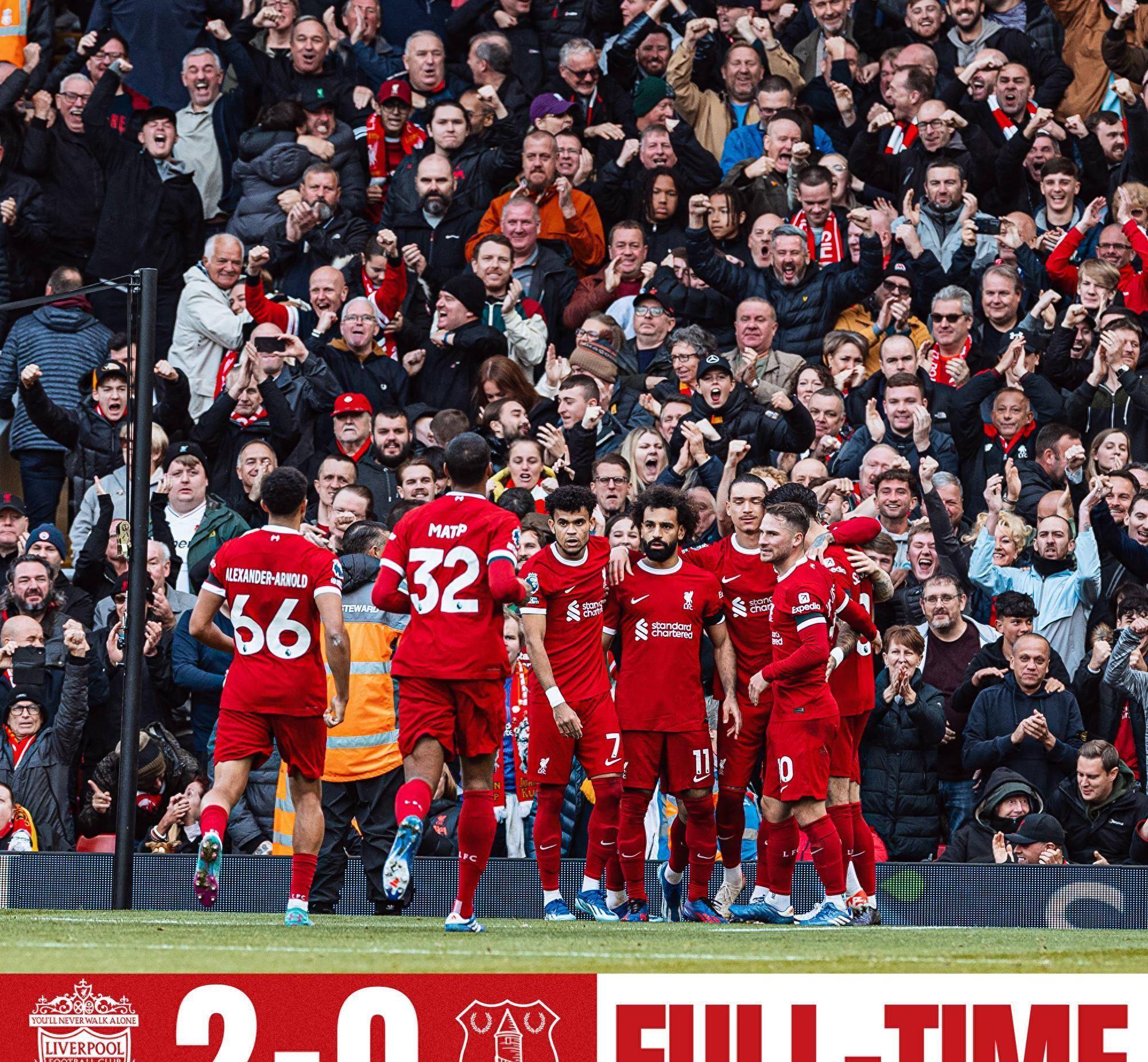 特尔施特根社媒晒恢复训练照片：很高兴归队