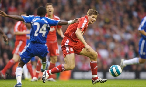 欧冠比赛战术分析：尤文图斯防守策略,